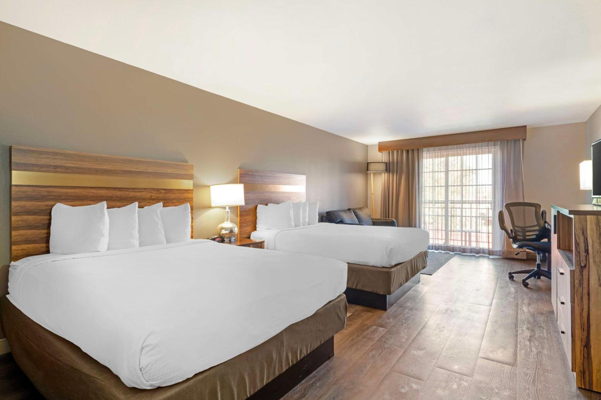 Best Western Cedar Inn & Suites Angels Camp Eksteriør bilde