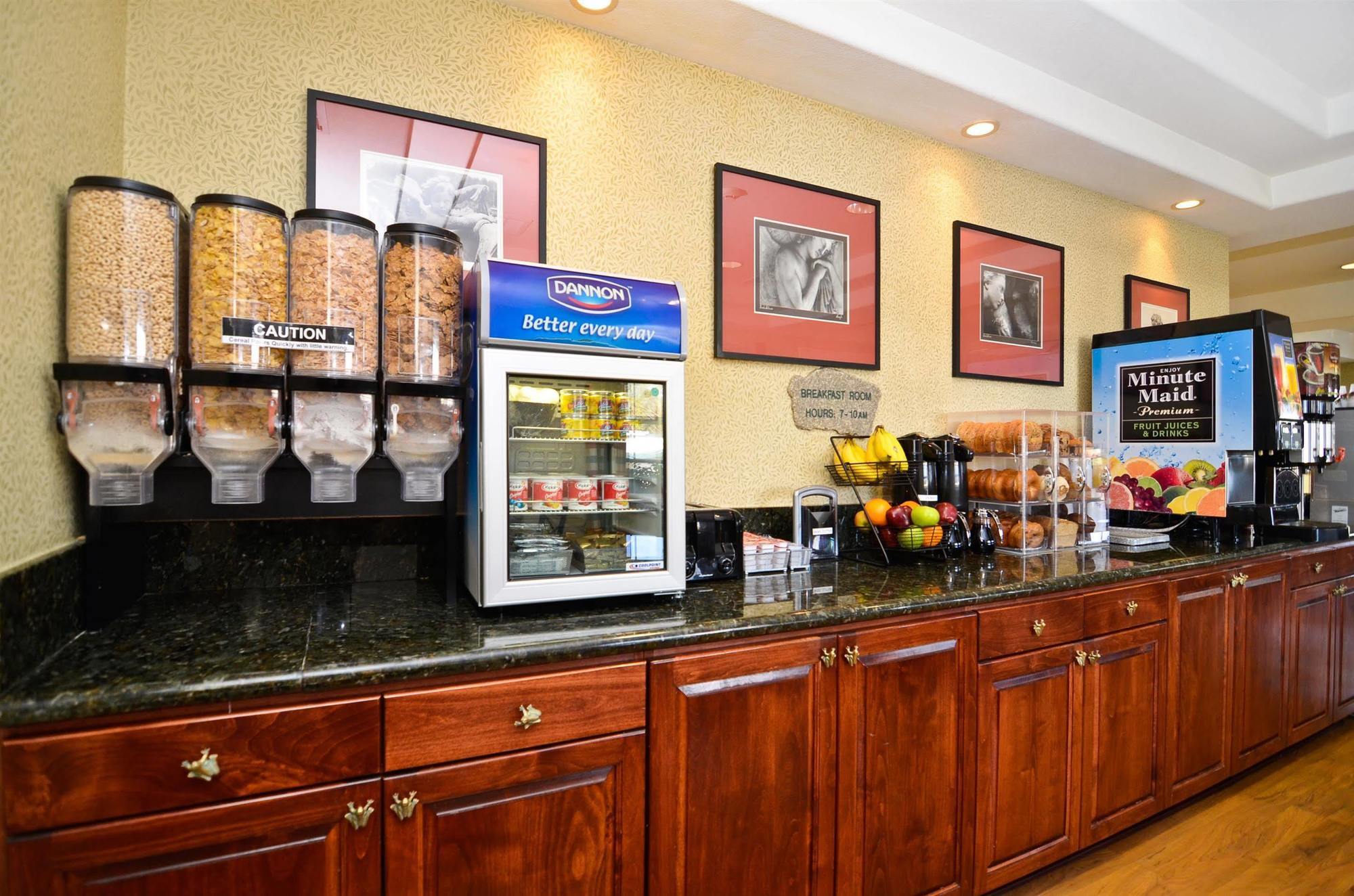 Best Western Cedar Inn & Suites Angels Camp Restaurant bilde