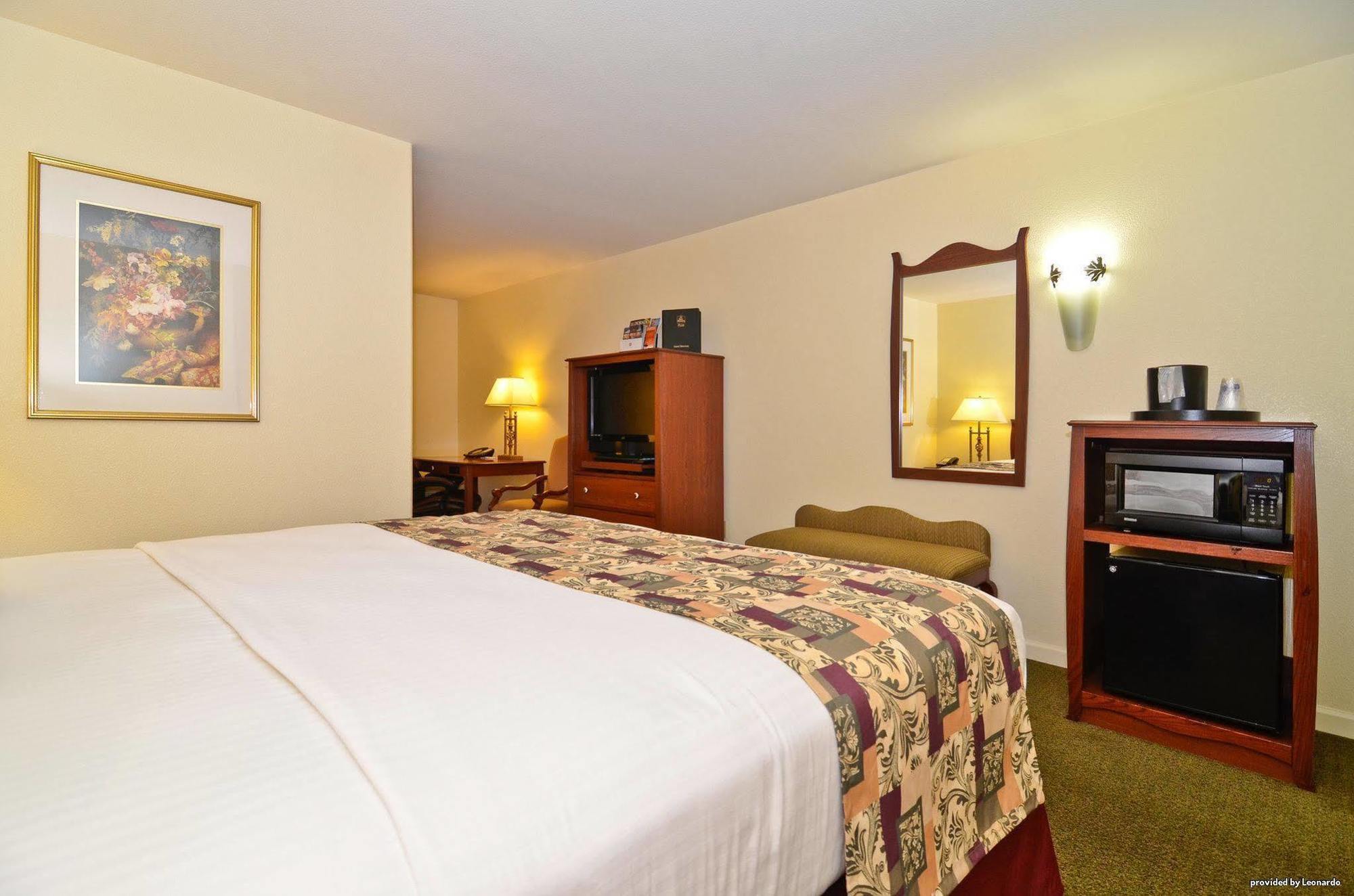 Best Western Cedar Inn & Suites Angels Camp Rom bilde